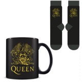 Queen Tasse and Socks set