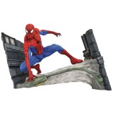 Diamond Select Toys Marvel Comic Gallery Spider-Man Webbing Figur 18cm